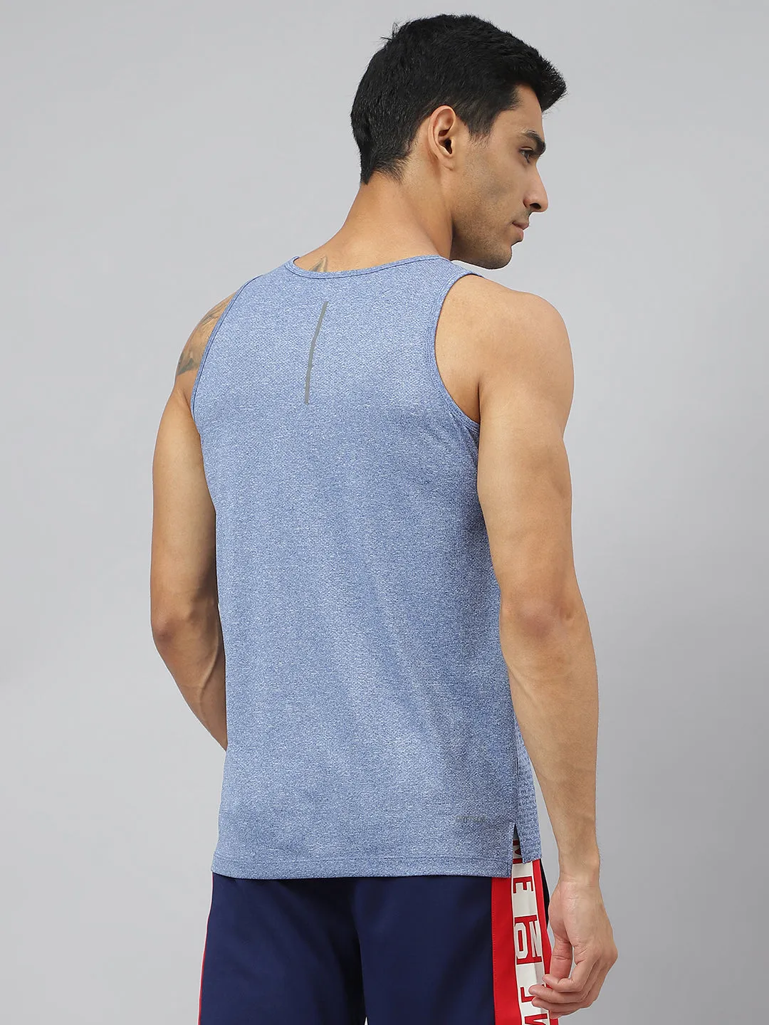 Alcis Men Blue Heather Anti-Static Slim-Fit Distance Running Singlet