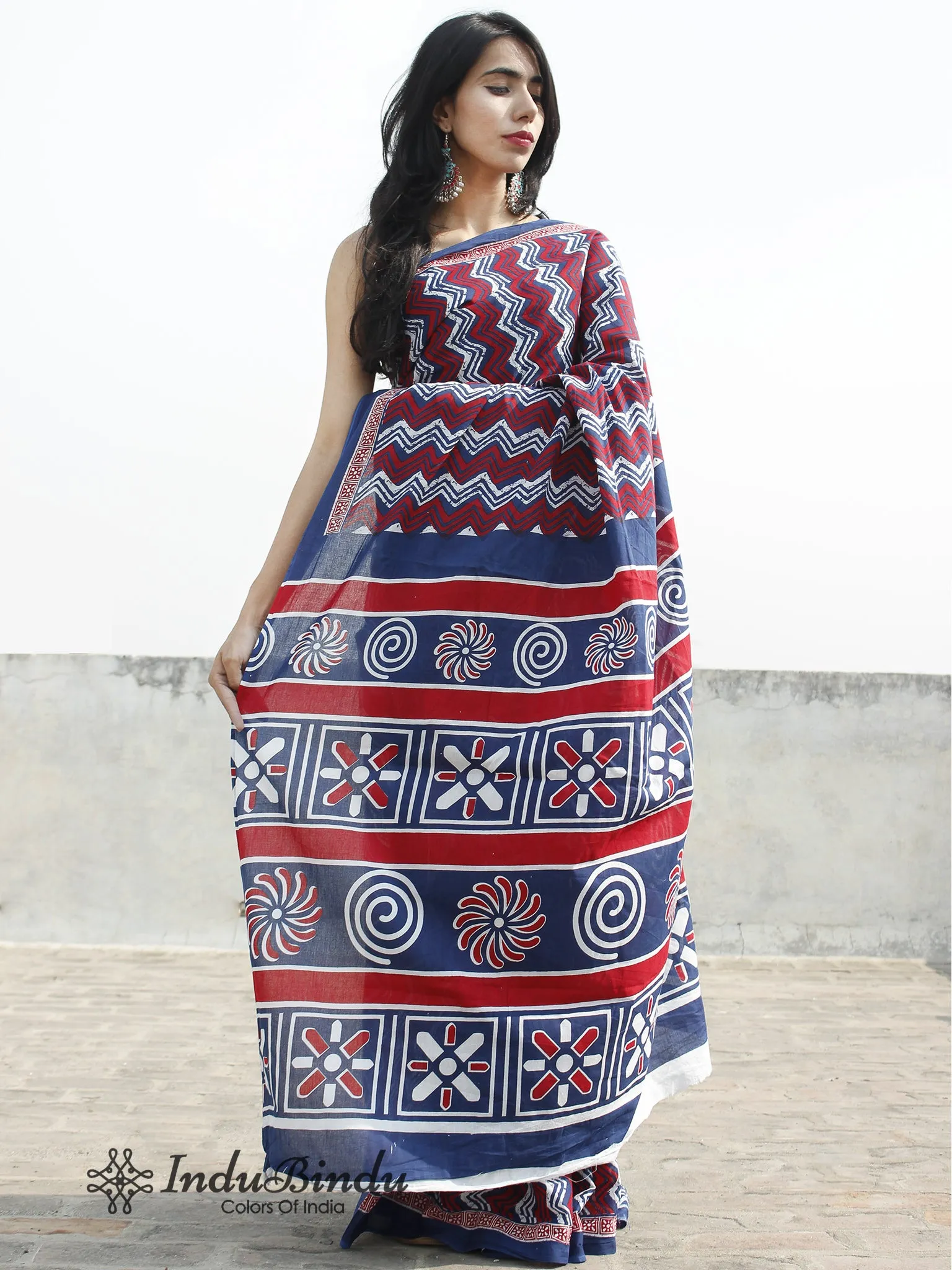 Indigo White Red Hand Block Printed Cotton Saree In Natural Colors - S031702379