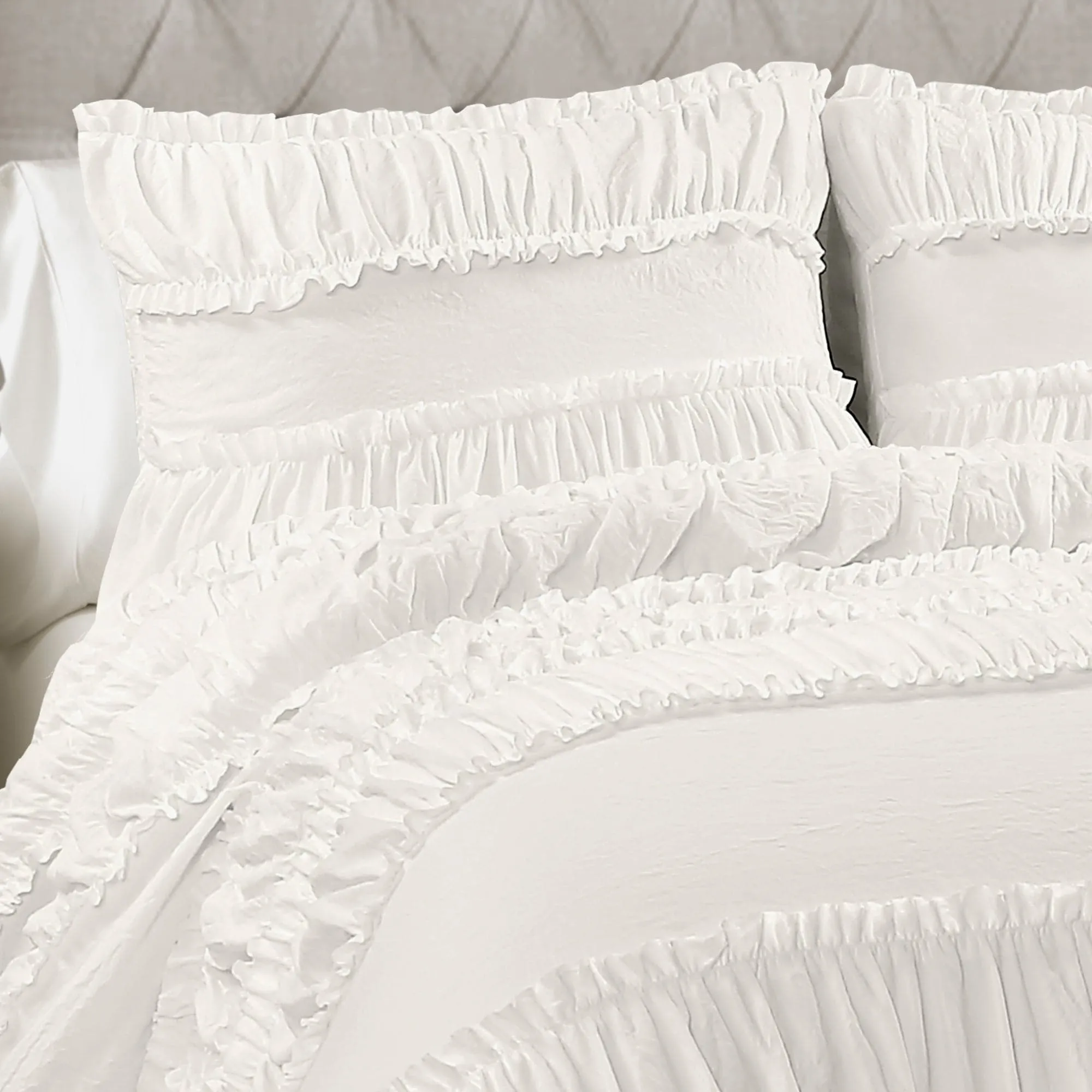 Nova Ruffle 3 Piece Comforter Set